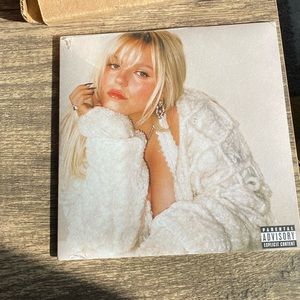 Renee Rapp Snow Angel Single 7 Inch Vinyl